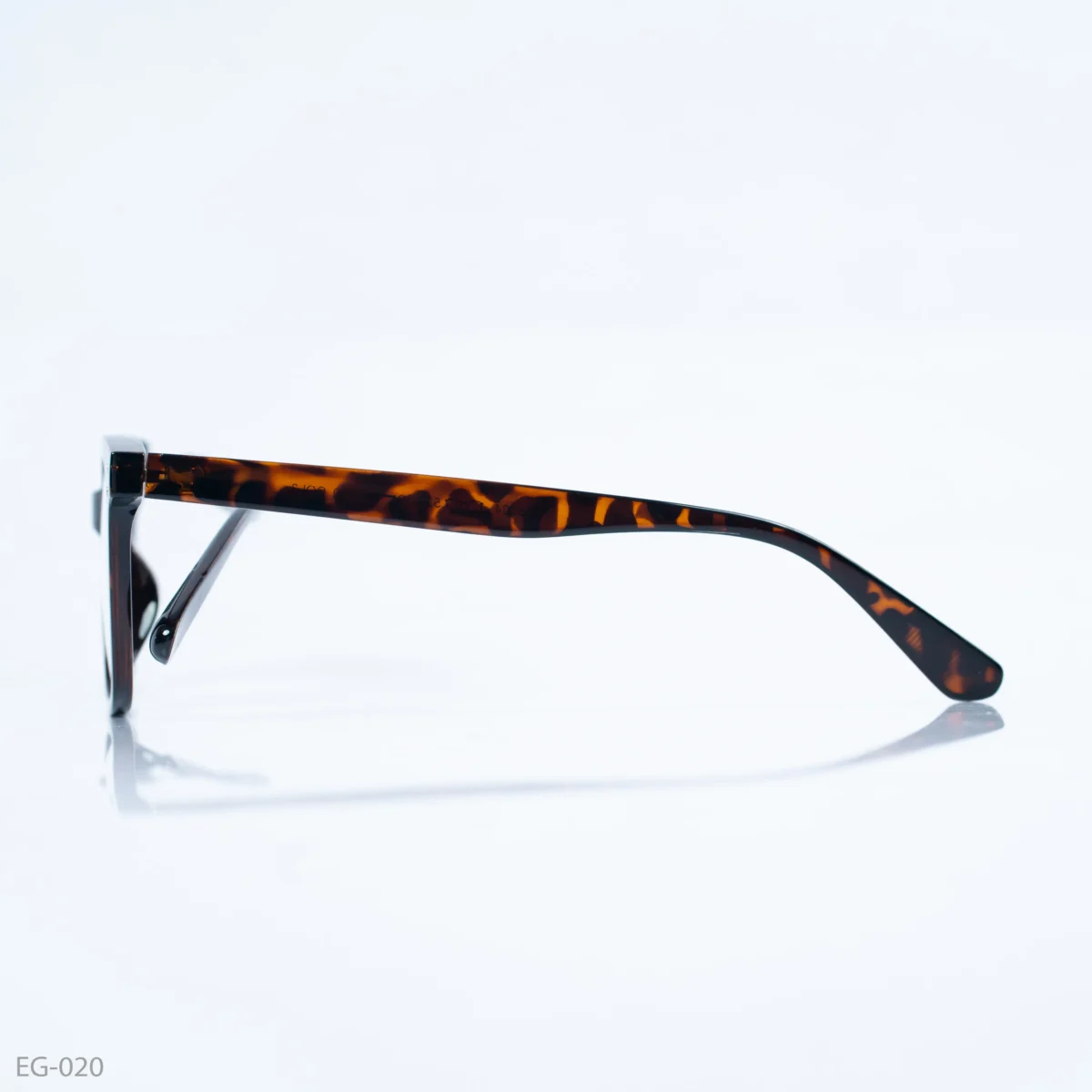 EG-020 - Trendy Tortoise Shell Full Frame Wayfarer Eyeglasses
