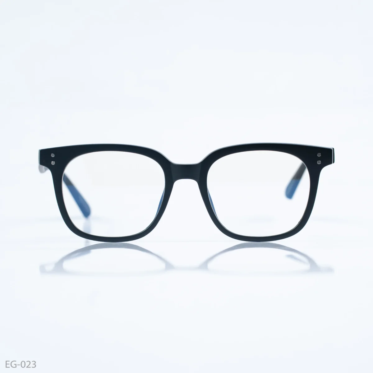 EG-023 - Sleek Matte Black Modern Wayfarer Eyeglasses