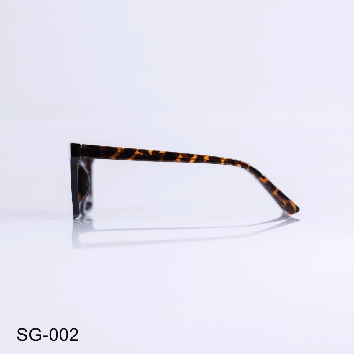 SG-002 - Vintage Tortoiseshell Sunglasses Full Rim Rectangle Sunglasses