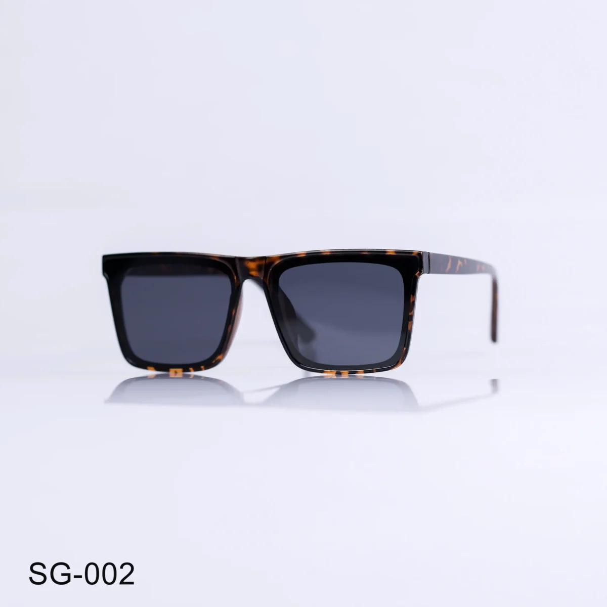 SG-002 - Vintage Tortoiseshell Sunglasses Full Rim Rectangle Sunglasses