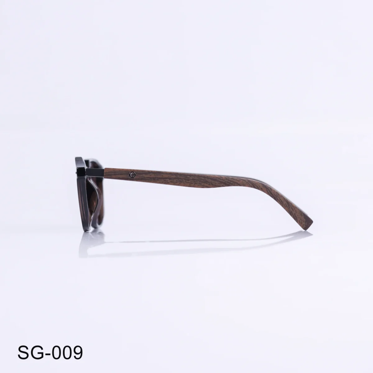 SG-009 - Retro Look Glossy Brown Sunglasses with Wooden Temples