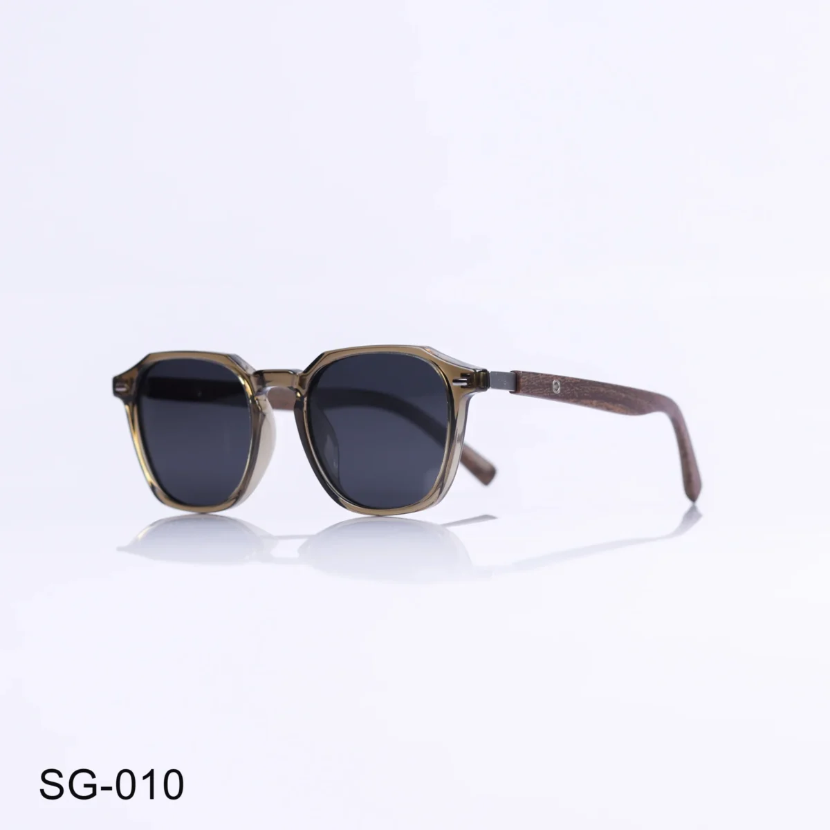 SG-010 - Retro Look Glossy Transparent Brown Sunglasses with Wooden Temples