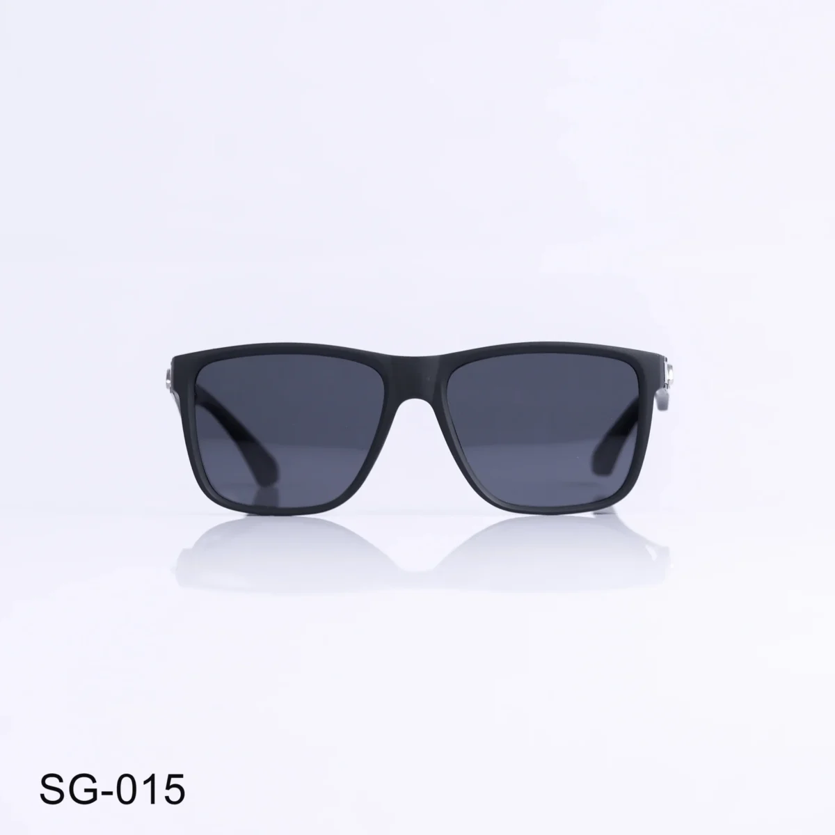 SG-015 - Bold Rectangle Sunglasses Black Frame with Stylish Metal Detailing