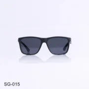 SG-015 - Bold Rectangle Sunglasses Black Frame with Stylish Metal Detailing