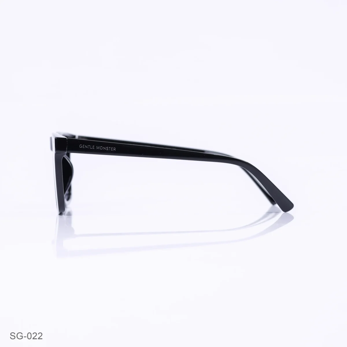 SG-022 - Classic Glossy Black Retro Square Sunglasses