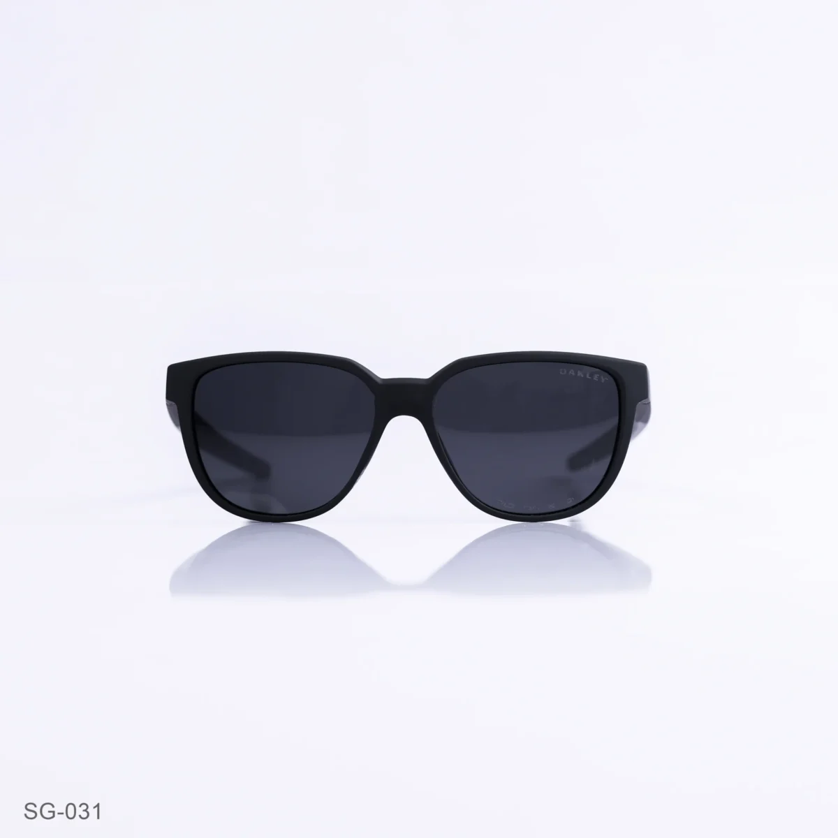 SG-031 - Stylish Matte Black Frame Wayfarer Sunglasses with Black Temples
