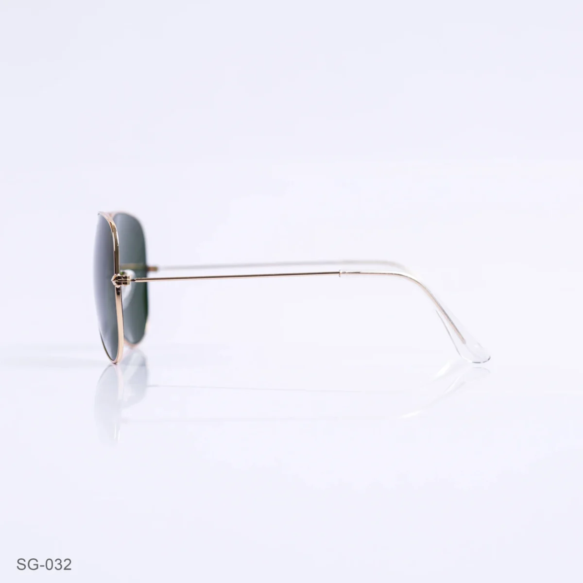 SG-032 - Timeless Golden Metal Frame Green Lens Aviator Sunglasses